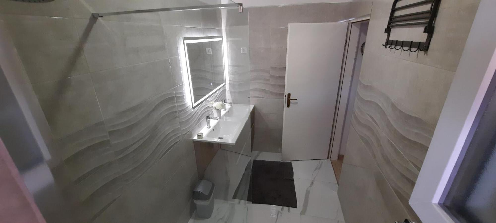 Apartments Katarina โปเรช ภายนอก รูปภาพ