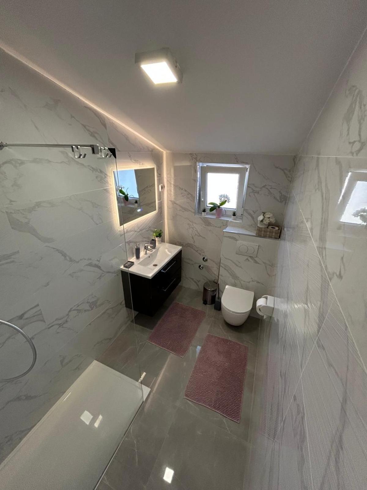 Apartments Katarina โปเรช ภายนอก รูปภาพ